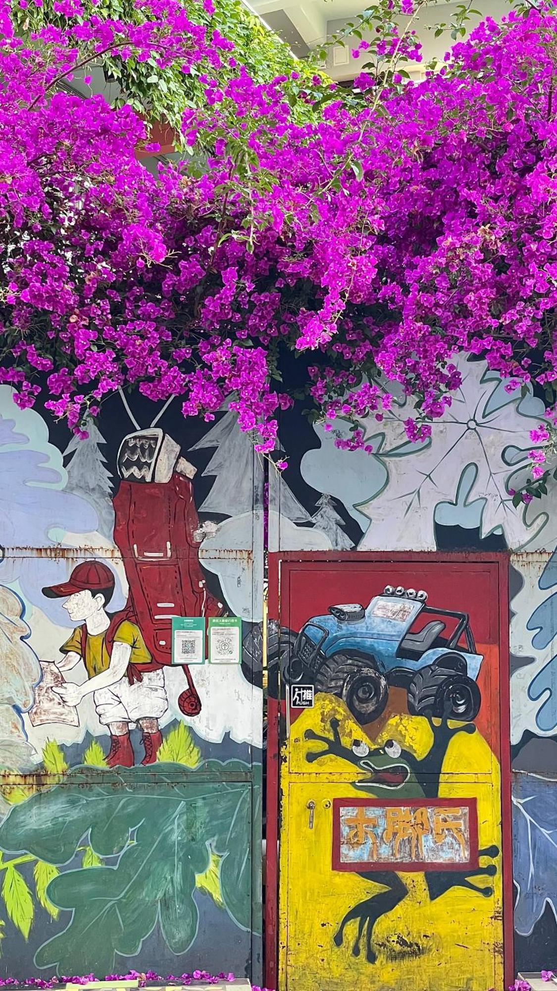 The Cloudland International Youth Hostel Close To The City Center,10 Min Walks To The Subway, Close To The Night Market, Old Street, Green Lake, English-Speaking Service, Free Activity Convenient Payment And Visa Cards Are Accepted Куньмін Екстер'єр фото
