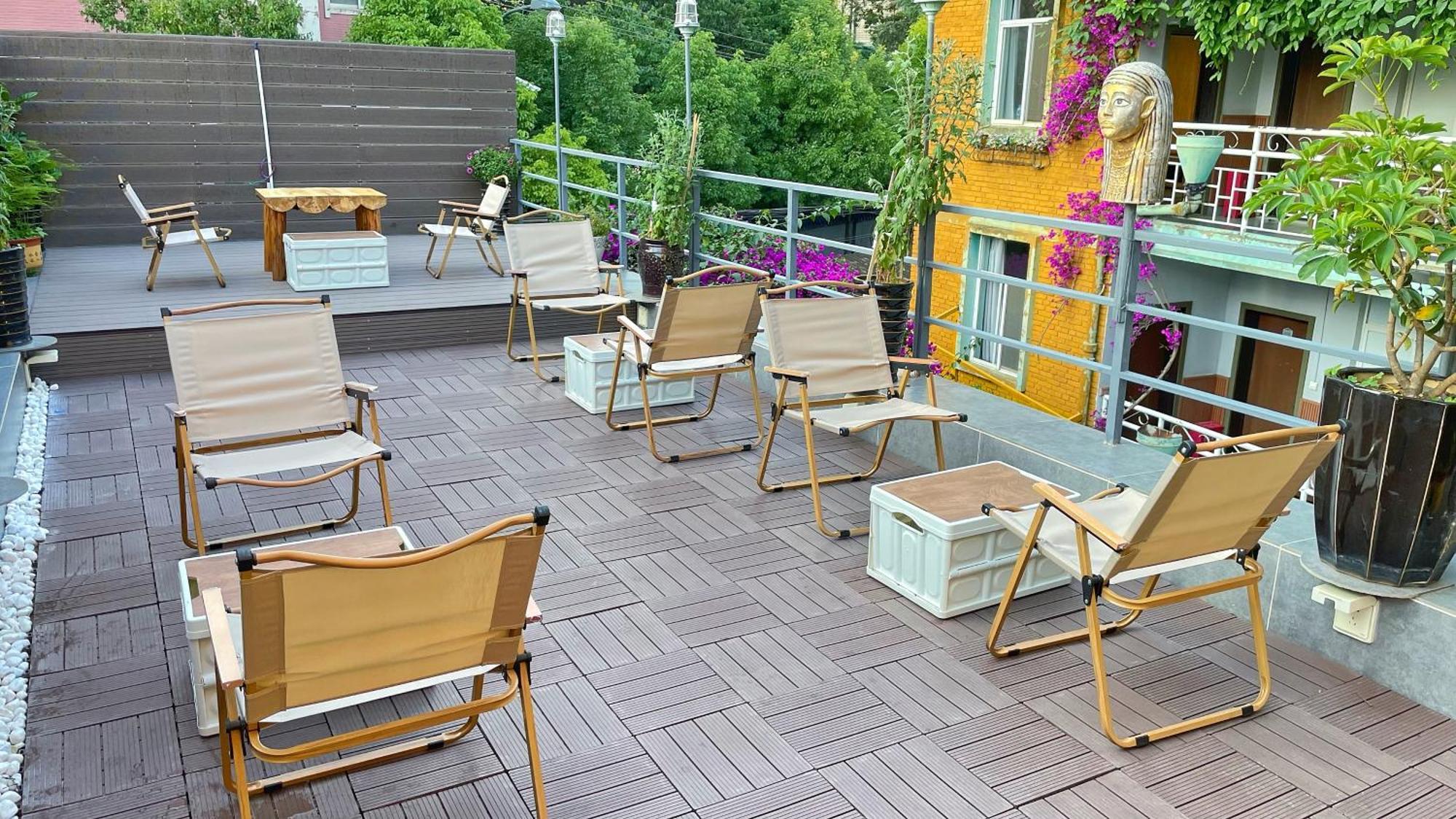 The Cloudland International Youth Hostel Close To The City Center,10 Min Walks To The Subway, Close To The Night Market, Old Street, Green Lake, English-Speaking Service, Free Activity Convenient Payment And Visa Cards Are Accepted Куньмін Екстер'єр фото