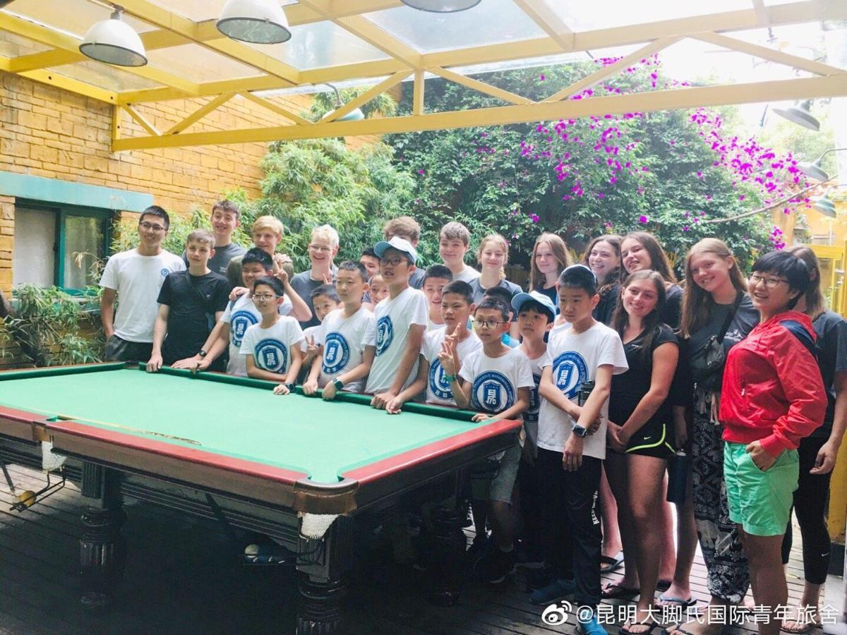 The Cloudland International Youth Hostel Close To The City Center,10 Min Walks To The Subway, Close To The Night Market, Old Street, Green Lake, English-Speaking Service, Free Activity Convenient Payment And Visa Cards Are Accepted Куньмін Екстер'єр фото